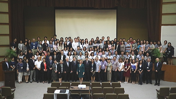 日本およびフィリピン関係者約100人出席しました